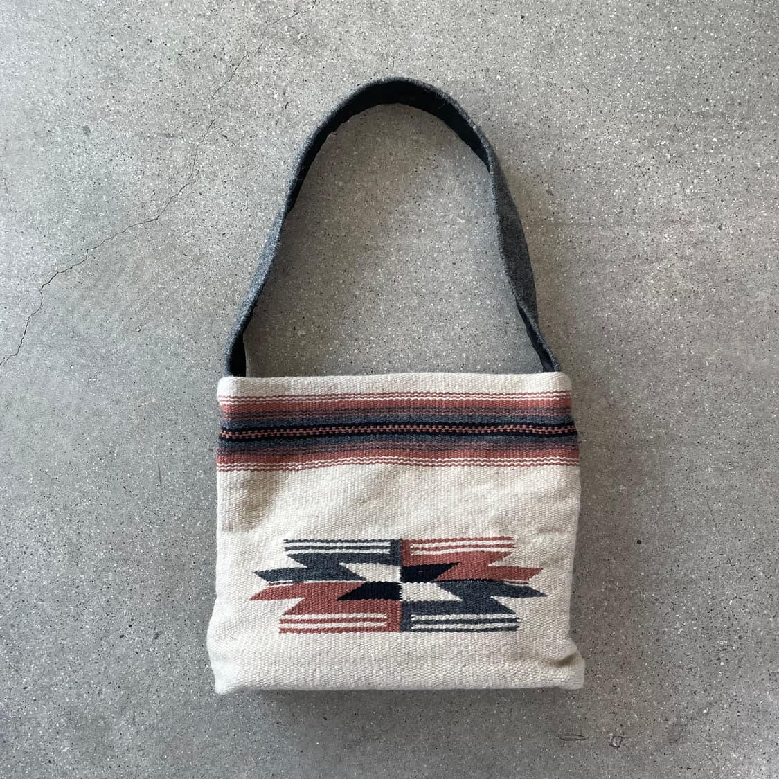 오르테가 치마요 숄더백 상품이미지1