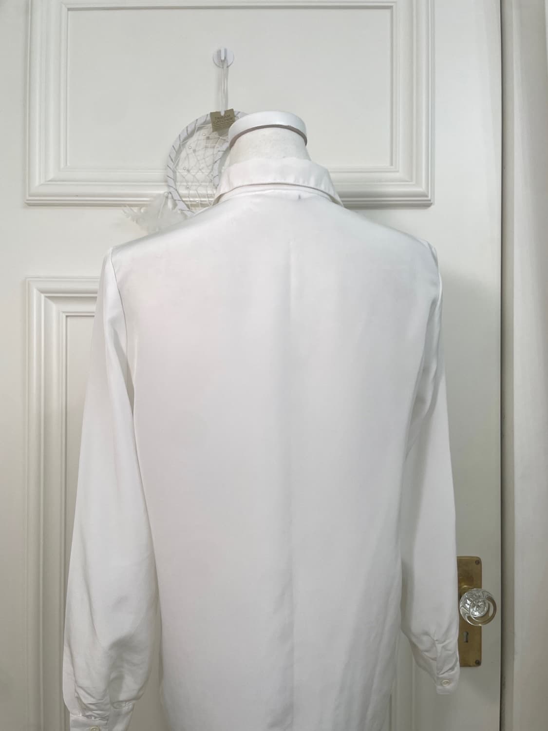 white flower embroidery collar blouse 상품이미지4