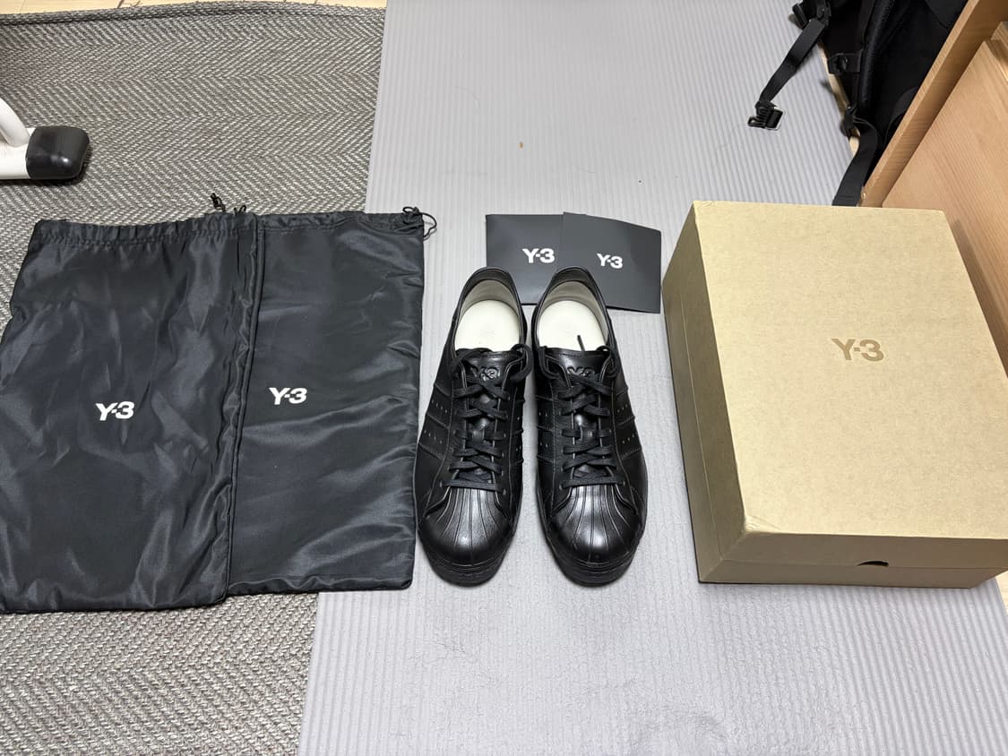 Y-3 슈퍼스타 트리플블랙 275사이즈 (IE3237) 상품이미지1