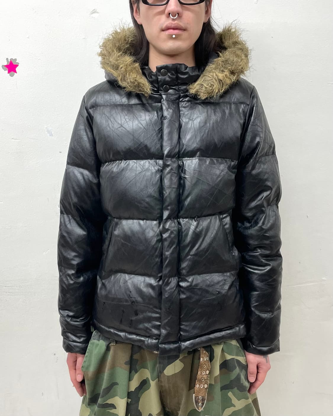 Glossy leather hip hop padded jacket  상품이미지1