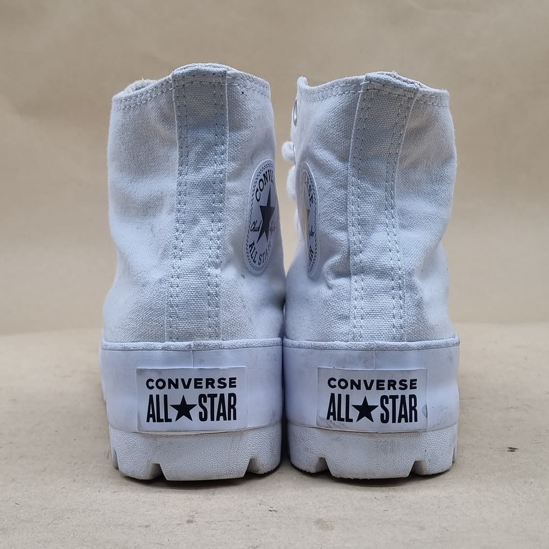 컨버스 척테일러 러기드 여성하이탑240 상품이미지4