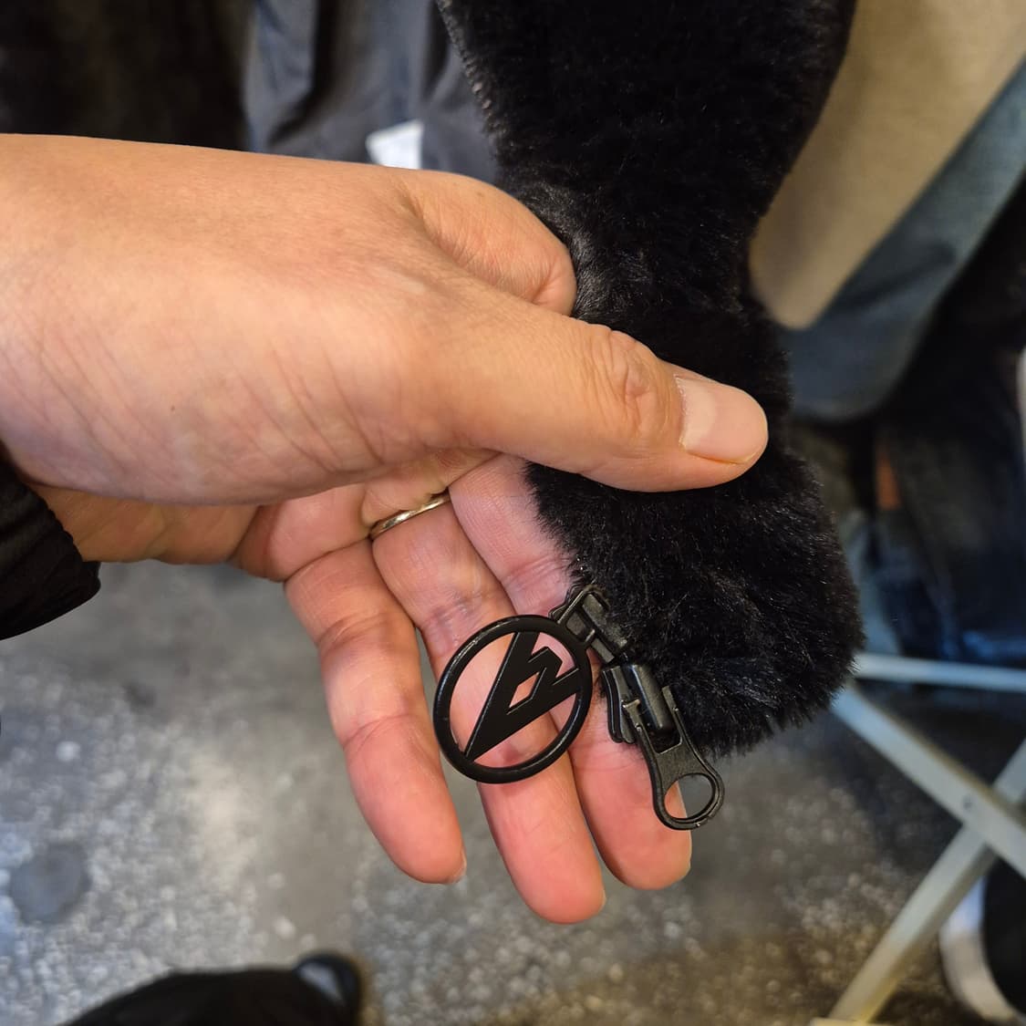 여성-FREE 라이프워크 블랙 심플 밍스타 미들자켓  상품이미지6