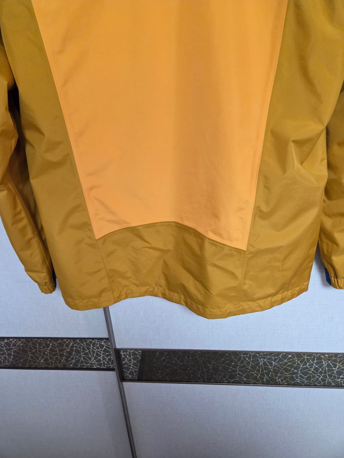 아이더 카잔스키 바람막이 자켓 XL 상품이미지5