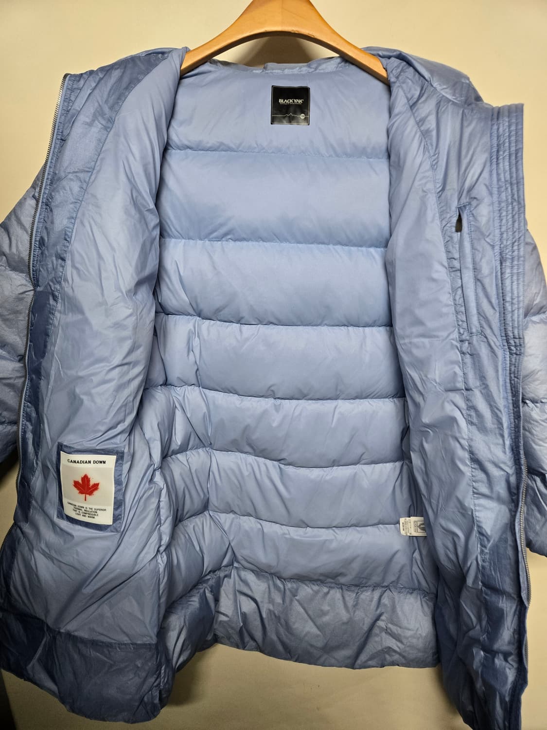 블랙야크 엄청가벼운  여성 부스터 다운 롱패딩 100 블루 상품이미지3