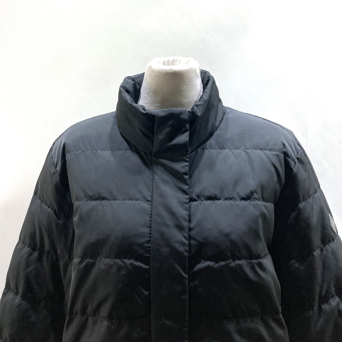 코모도 2023 여성오리털경량패딩자켓 블랙 105 상품이미지2