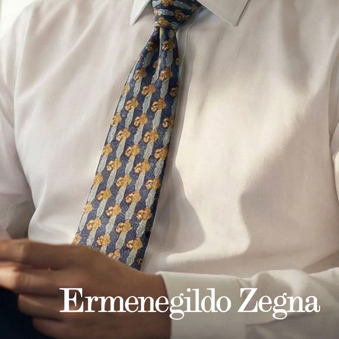 제냐 실크 네이비 기하 패턴 넥타이 10.1cm A+등급 K1791
 상품이미지1