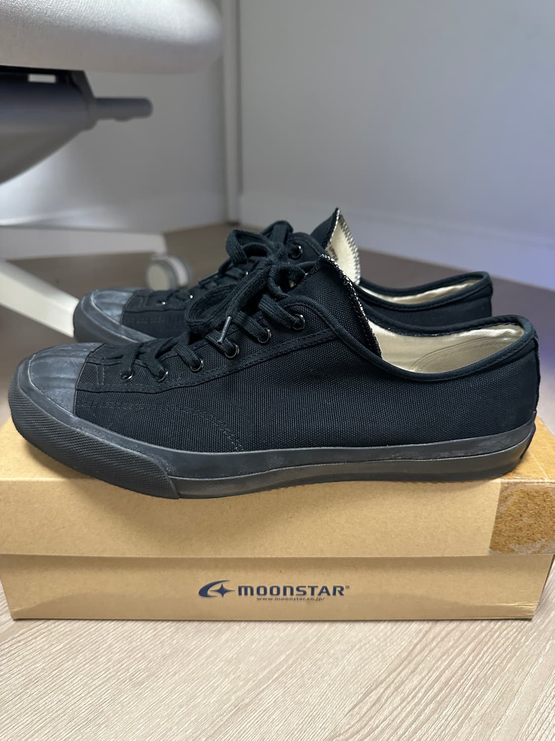 문스타 짐클래식 블랙 270사이즈 상품이미지4