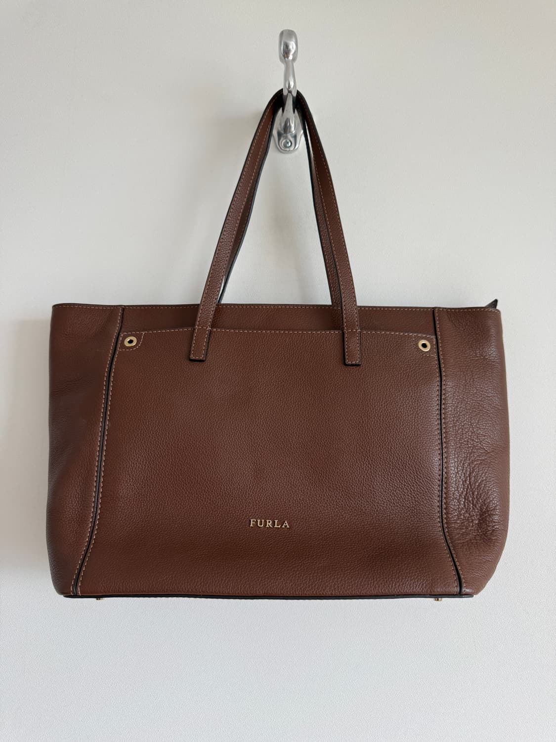 훌라(FURLA) 레더 토트백 상품이미지2