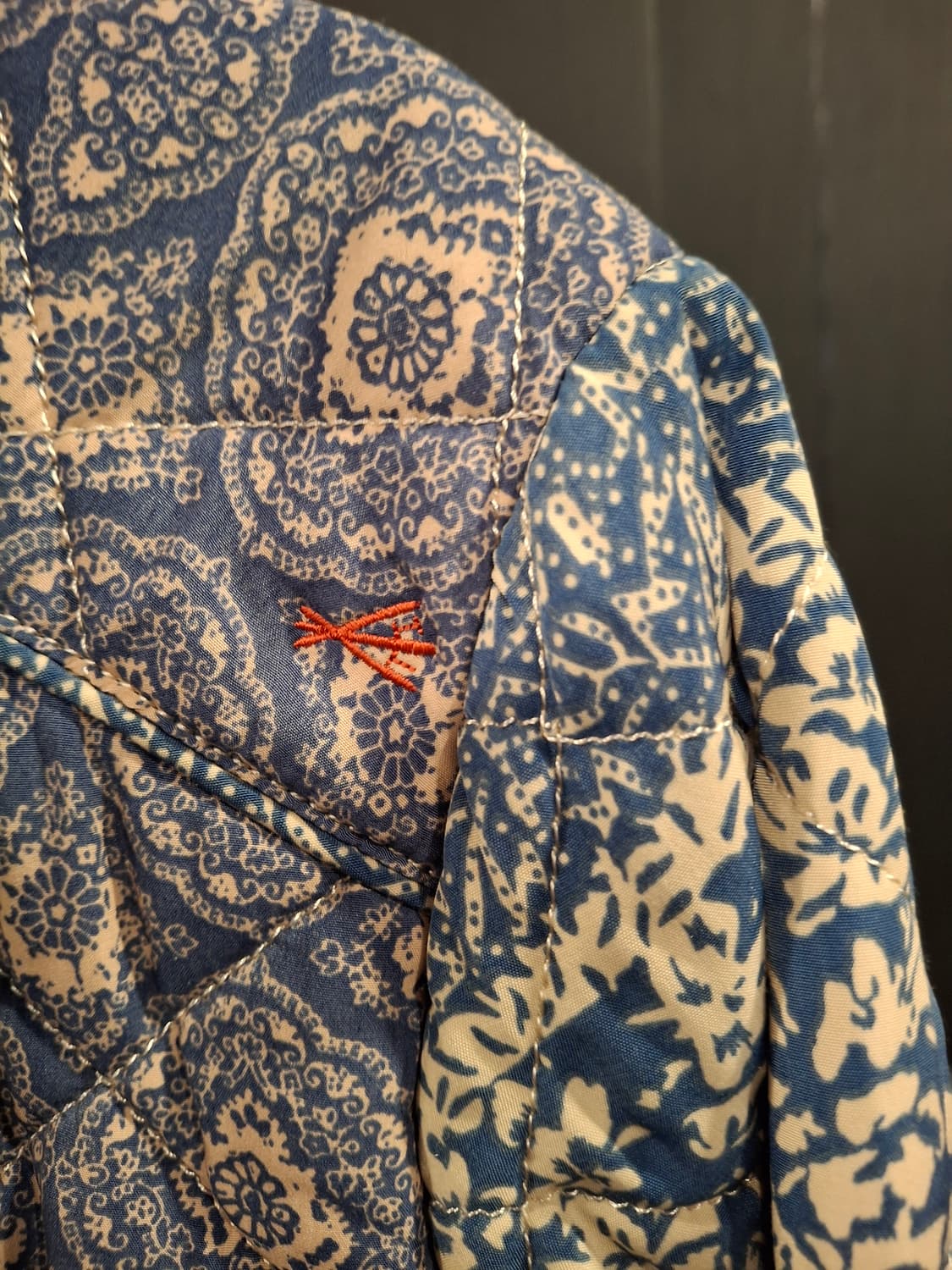 (마지막특가) 써스데이아일랜드 패딩점퍼 s 상품이미지3