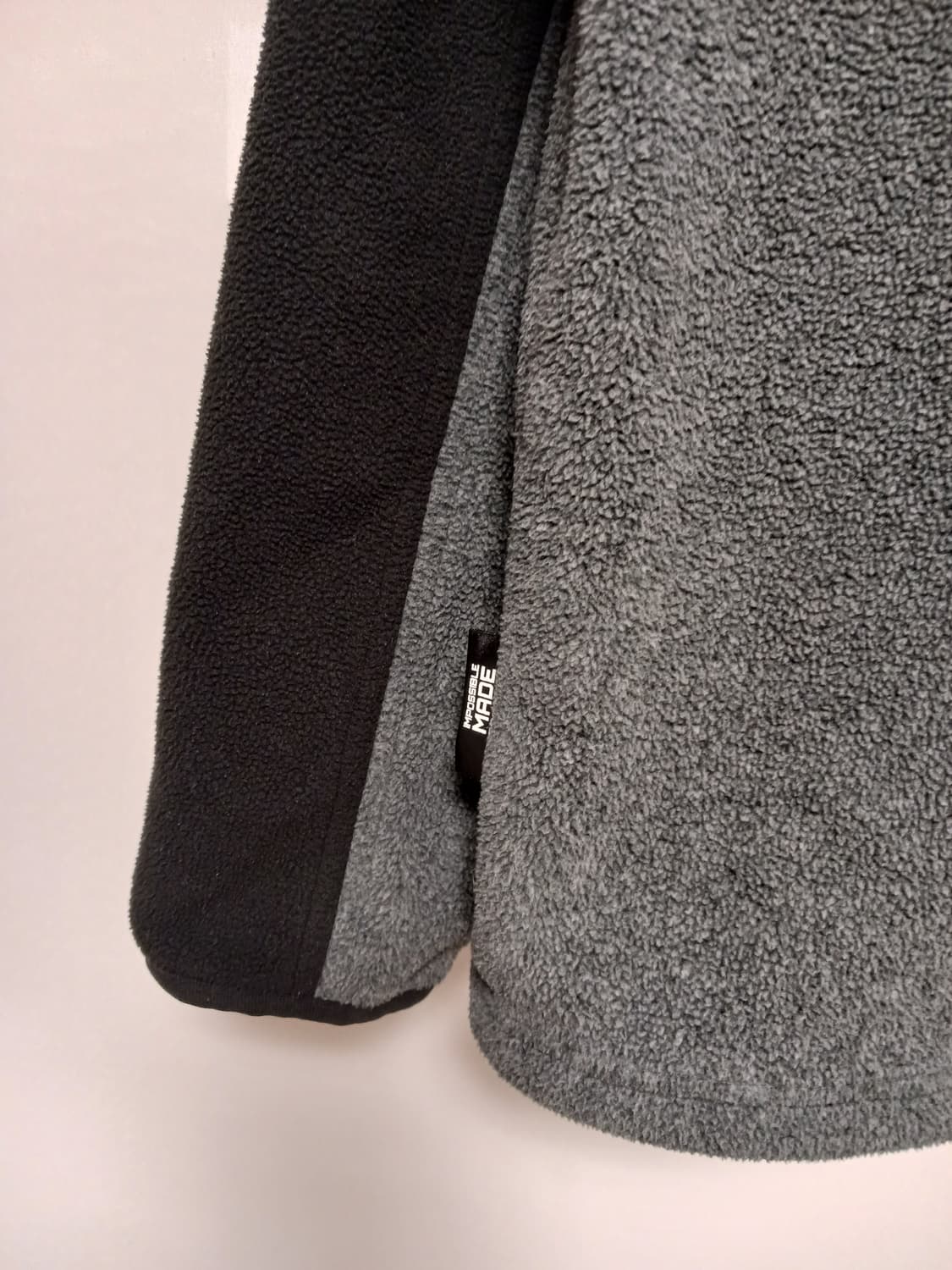 데상트 플리스후드 상품이미지8