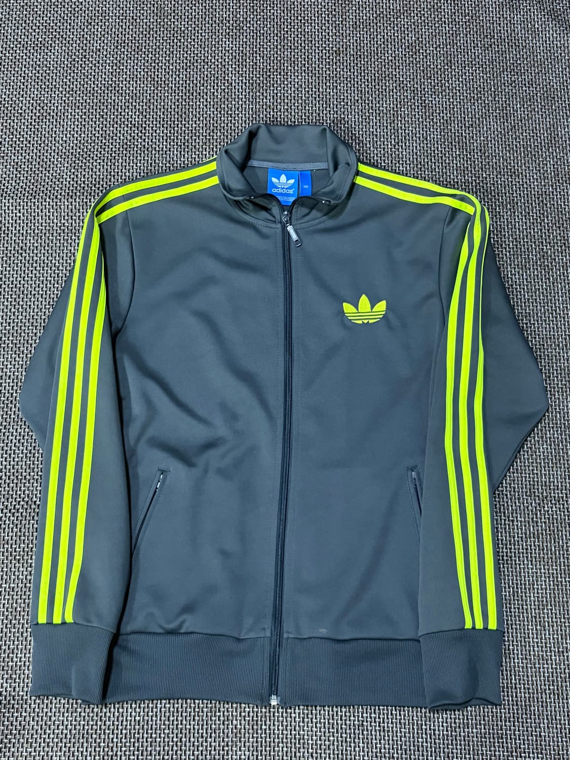 아디다스 파이어버드 구형 져지 차콜형광 상품이미지3