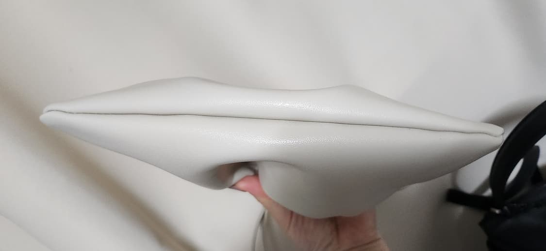 낫띵리튼 넬라 백 라이트 베이지 상품이미지9