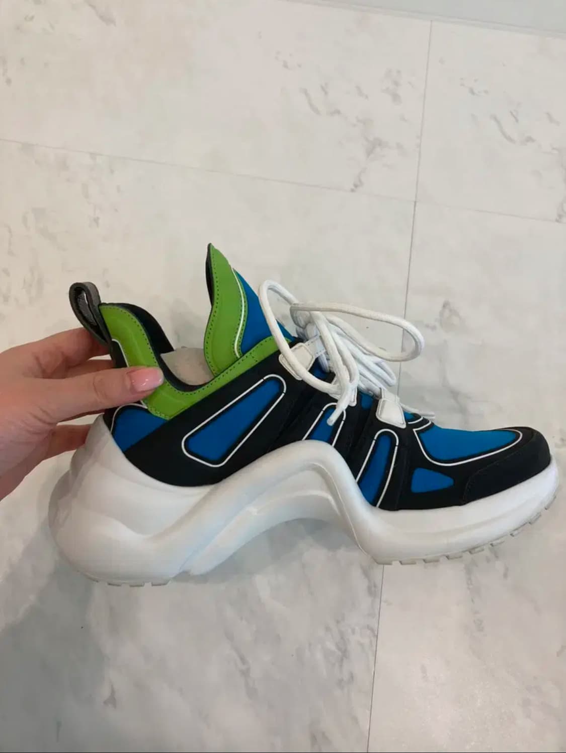 louis vuitton 아치라이트멀티컬러37 상품이미지3