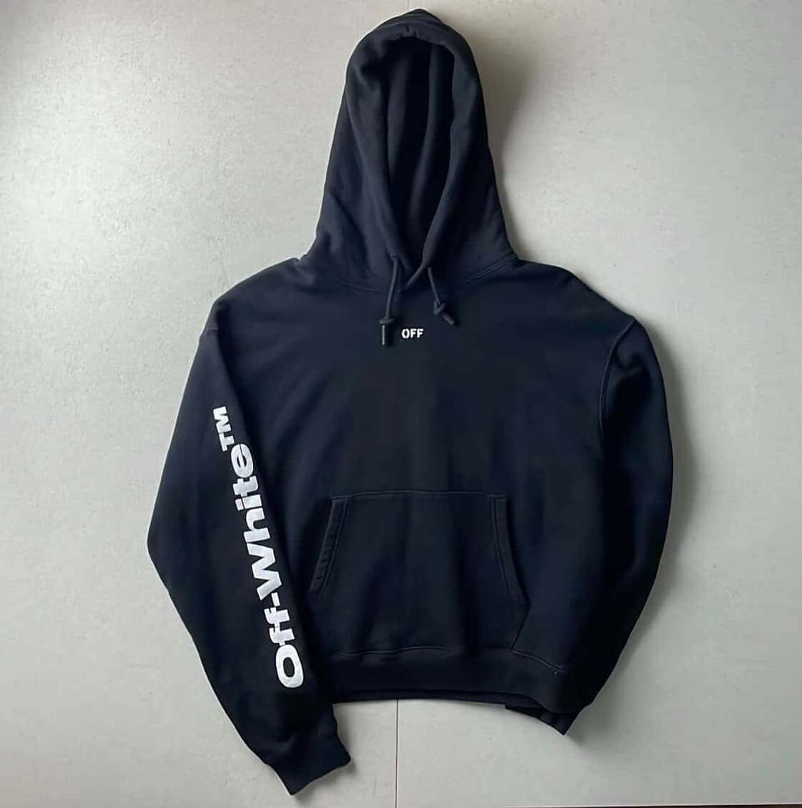 오프화이트 후드티 상품이미지4
