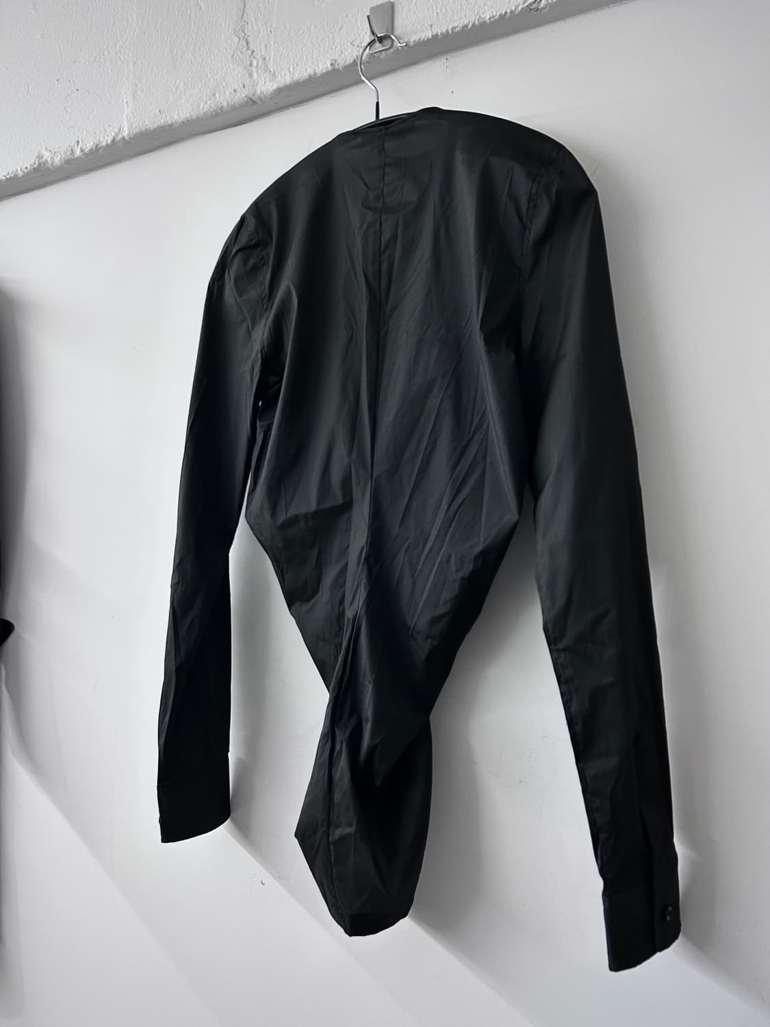 지방시 고딕 레이스 드레이프 셔츠 상품이미지5