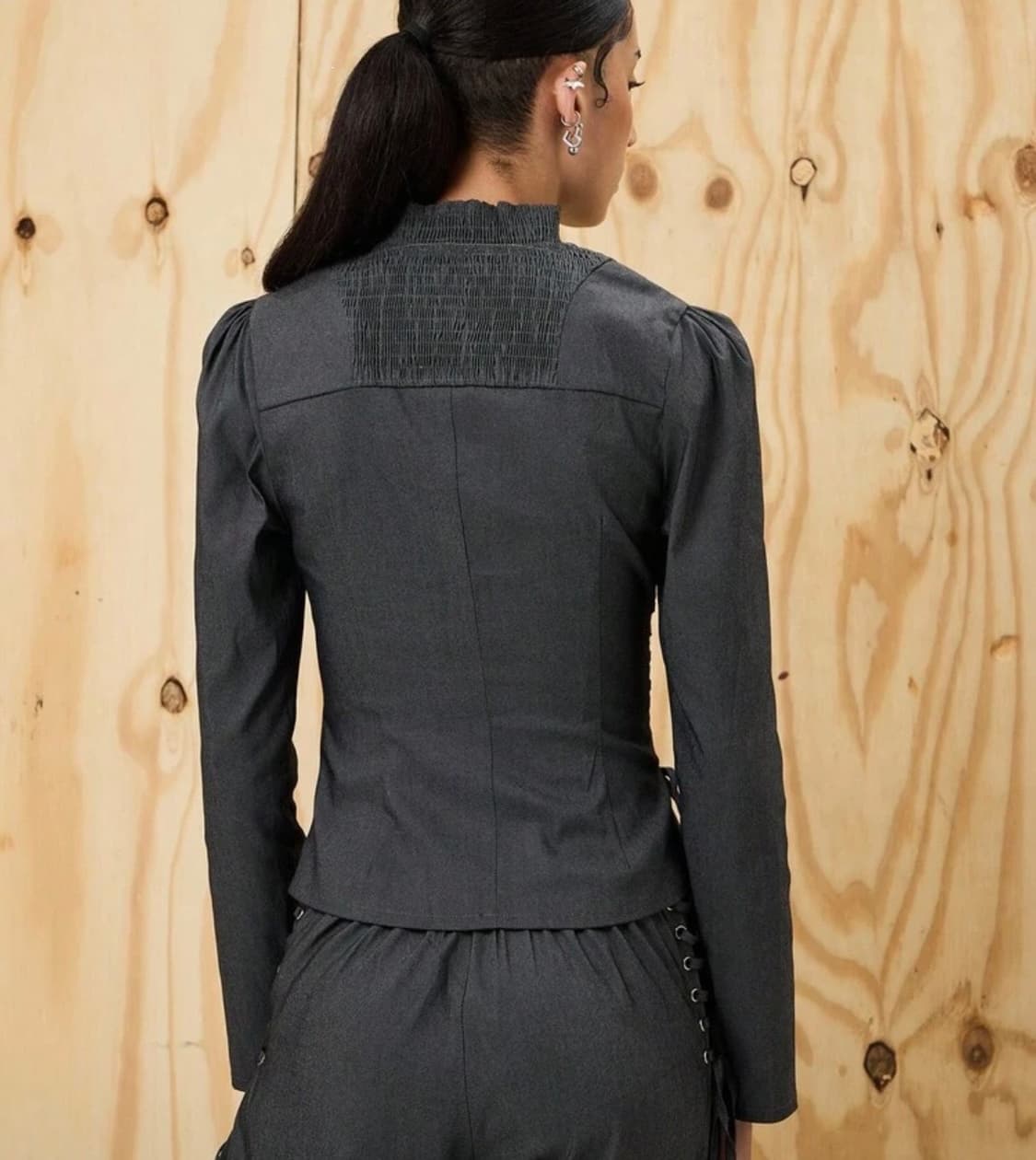 사선 지퍼 셔링 코르셋 탑 상품이미지3