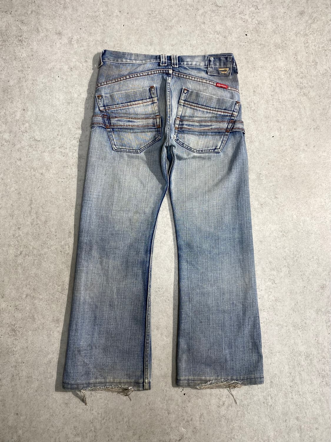 [32] Diesel 디젤 더티워시드 부츠컷 데님팬츠 상품이미지7