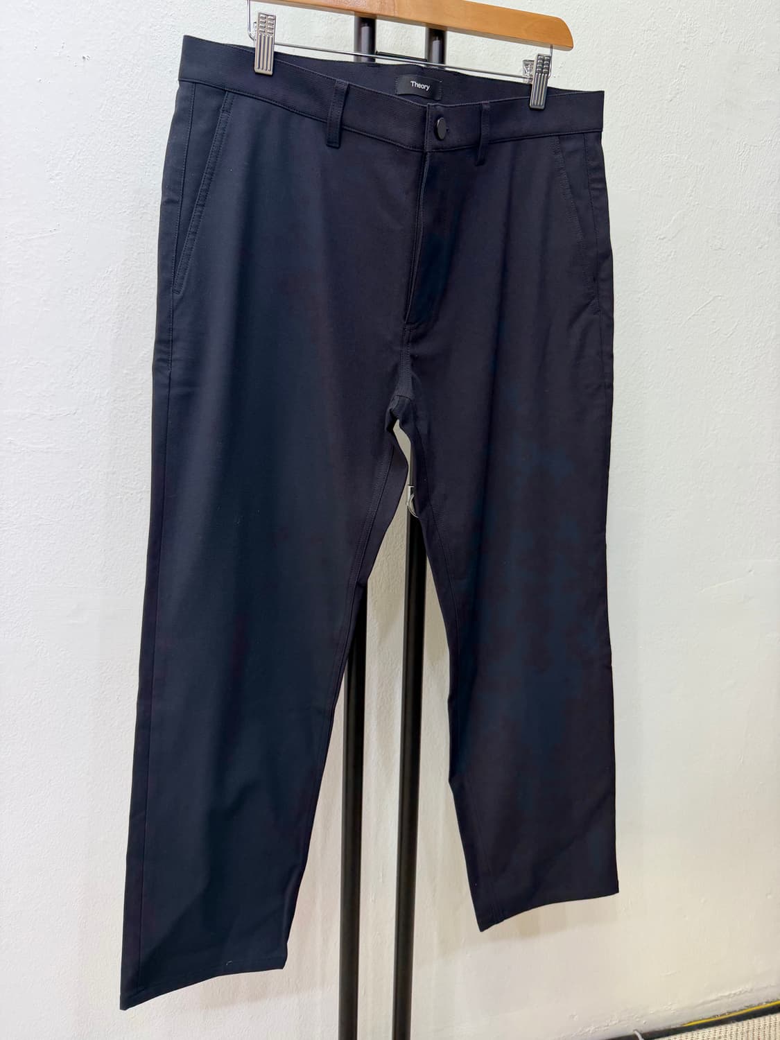 정품) Theory 띠어리 25ss 남성 새제품급 팬츠 34 상품이미지2