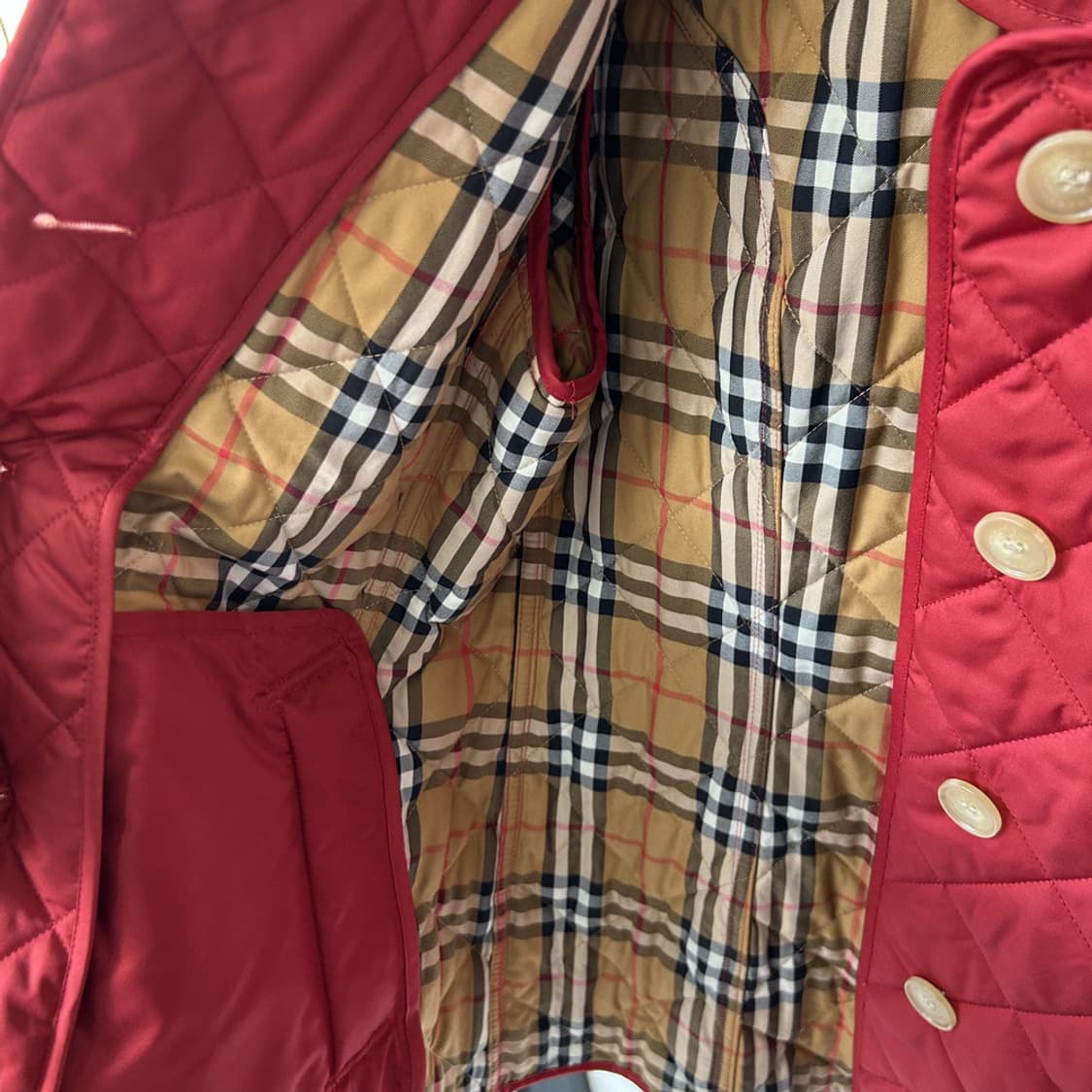 16422 - 버버리 레드 퀄팅 자켓 상품이미지6