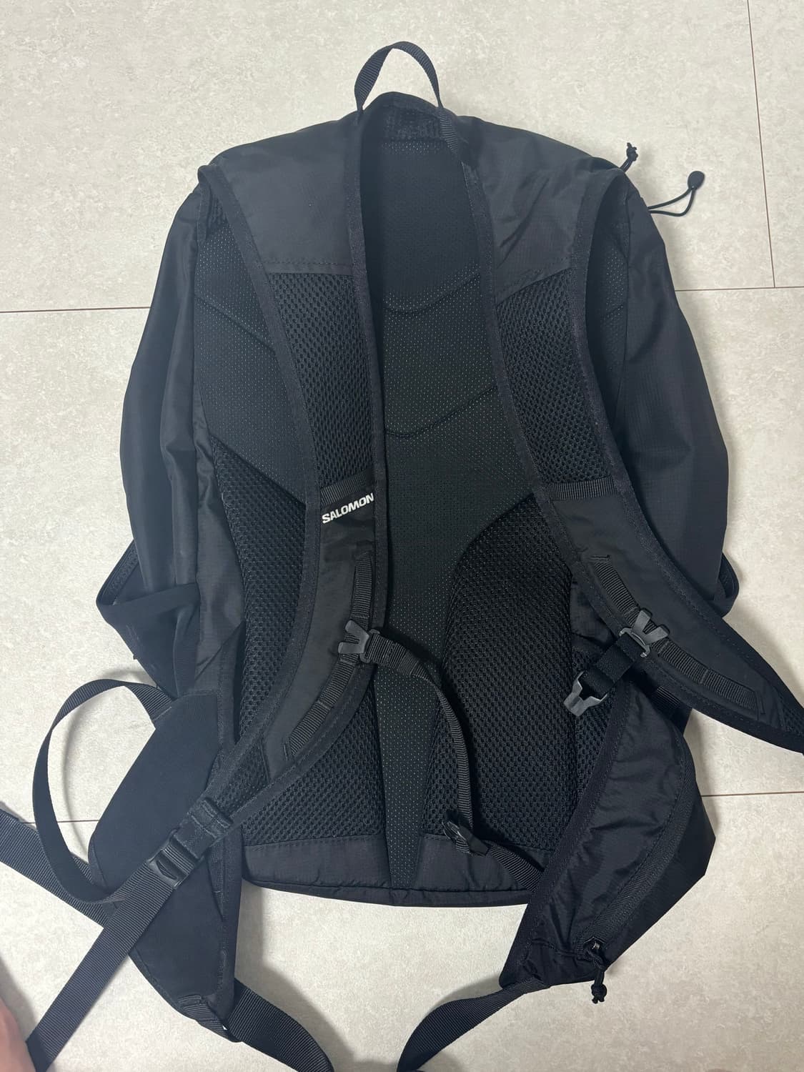 살로몬 백팩20L 상품이미지4