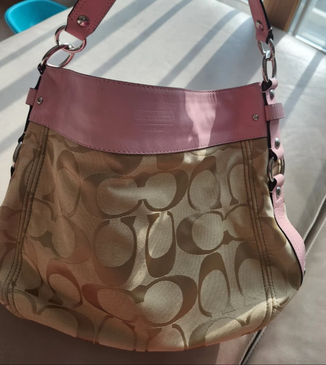Coach y2k 핑크 숄더백 상품이미지4