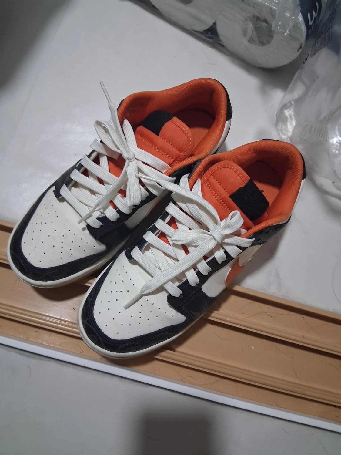 나이키 덩크로우 레트로 프리미엄 할로윈 250 상품이미지1