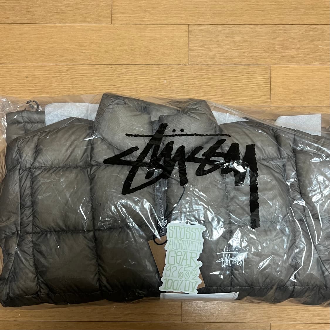 스투시 미드웨이트 푸퍼 토프 S 상품이미지9