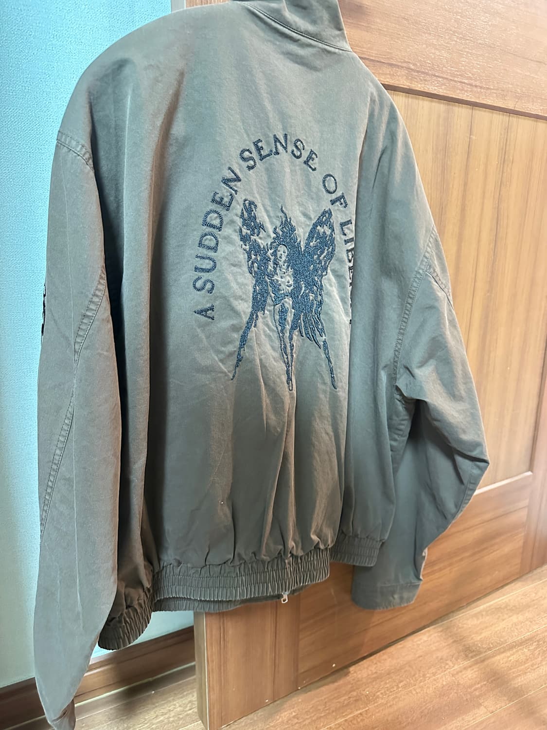 인세인개러지 자켓 상품이미지4