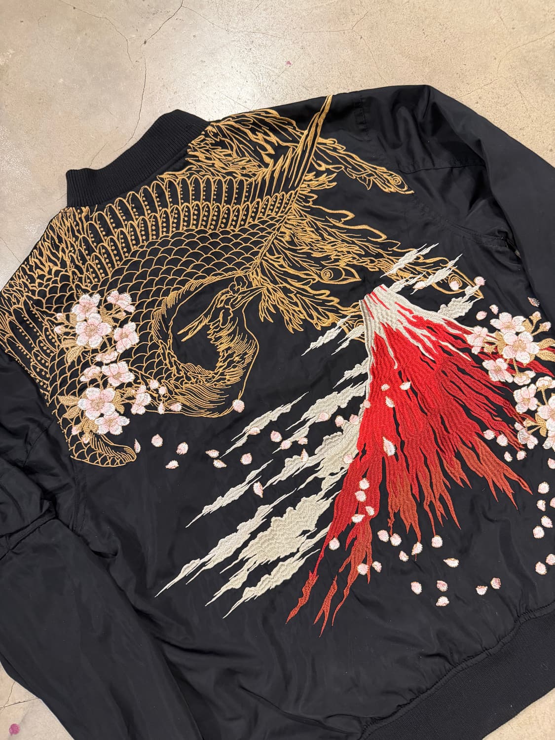 카라쿠리타마쉬 항공점퍼 상품이미지2