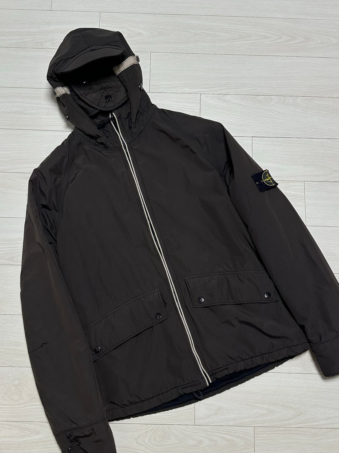 스톤아일랜드 라이엇 마스크 라인드 자켓 L(105) 국내판 상품이미지4