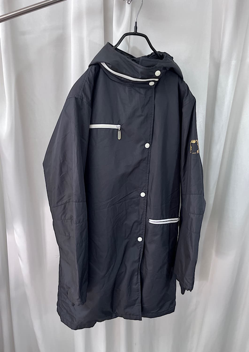 courreges 상품이미지1