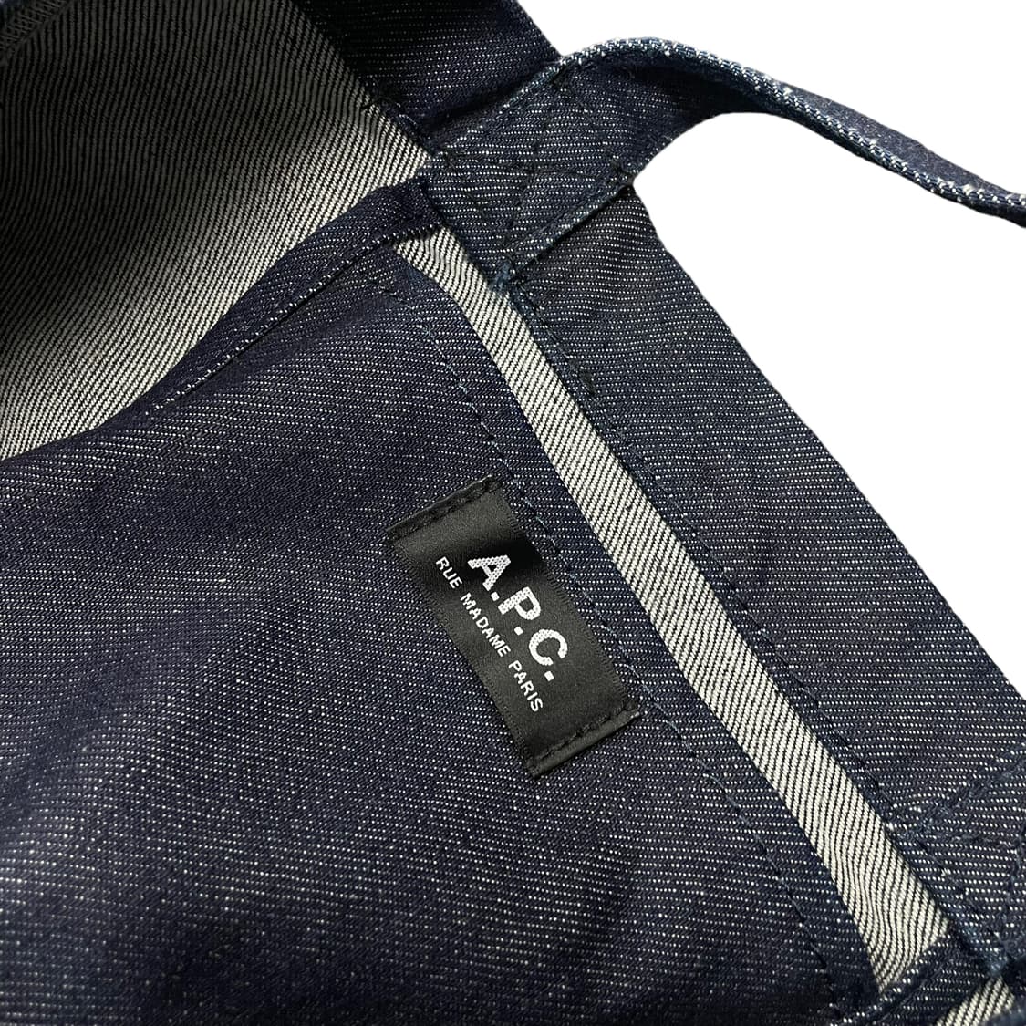 A.P.C 아페쎄 데님 토드백 상품이미지4