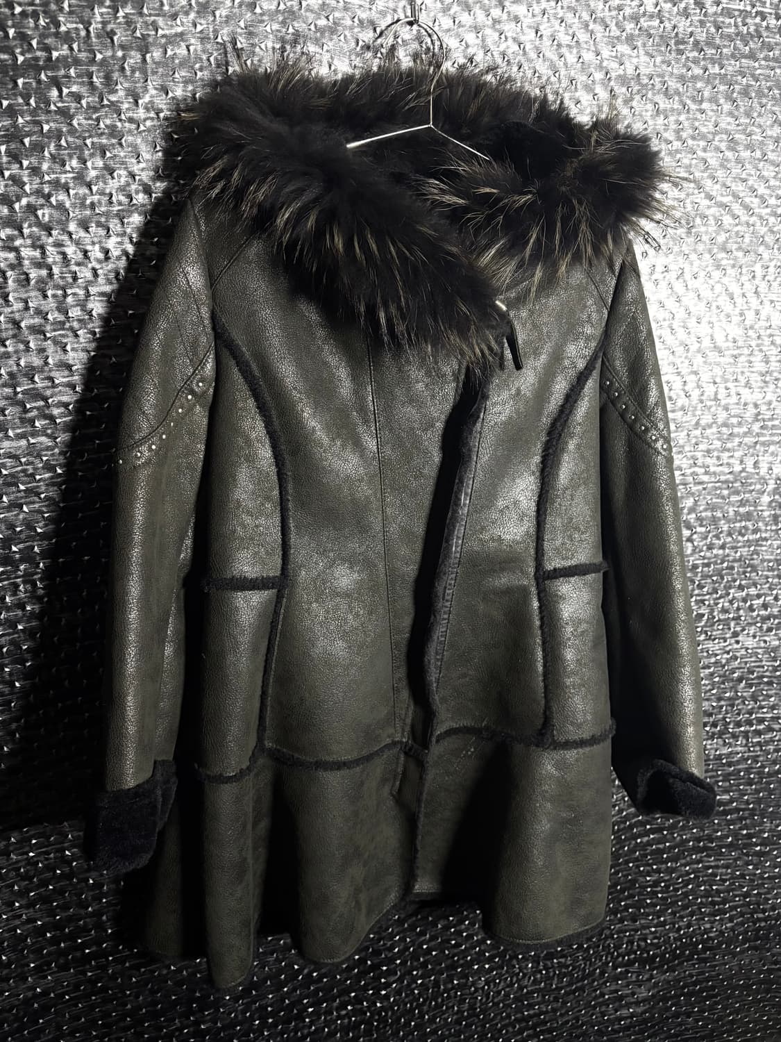 Joinus 퍼 무스탕 롱코트 상품이미지3