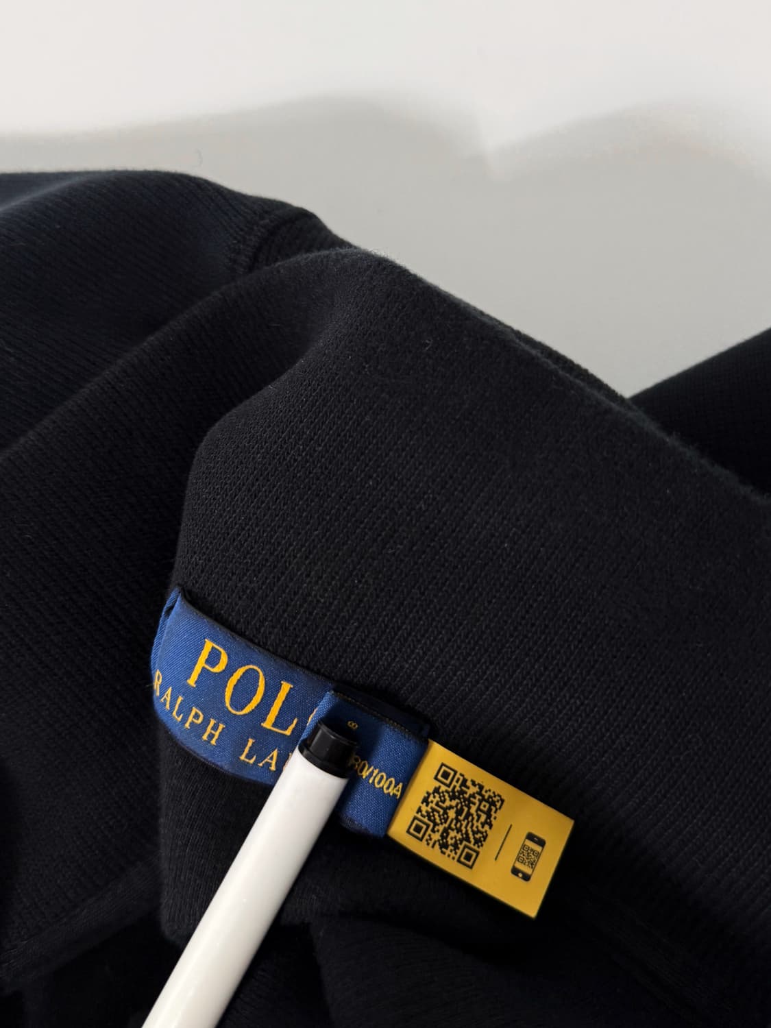 폴로 랄프로렌 루즈핏 신형 QR라벨 블랙 하프집 니트 상품이미지6