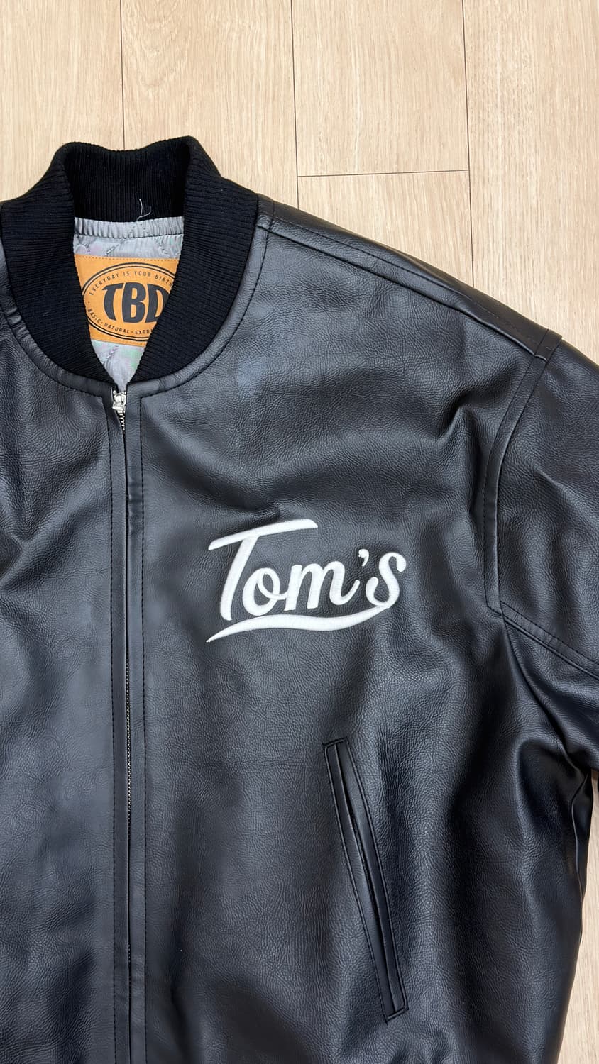 현재 단종된 톰스벌스데이 TBD 바시티 봄버 자켓 블랙 상품이미지5