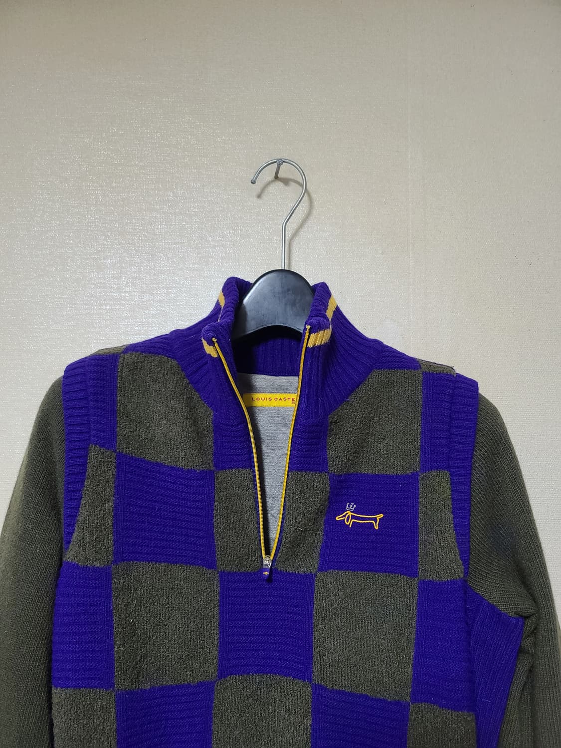 루이까스텔 방풍 반집업니트 상품이미지2