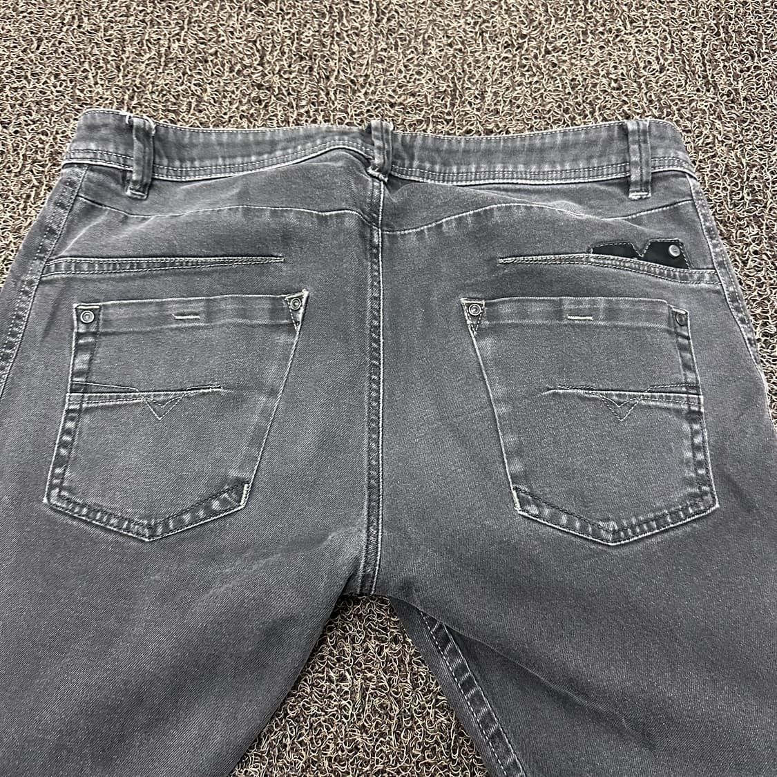 Diesel 디젤 워싱 흑청 데님 청바지 33인치 상품이미지8