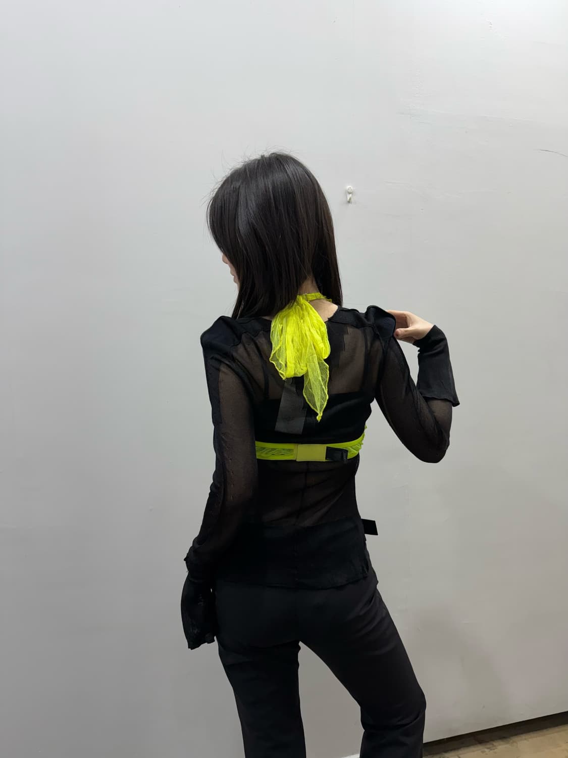 언더커버 20S/S 레디투웨어 매쉬 프릴 브라 상품이미지4