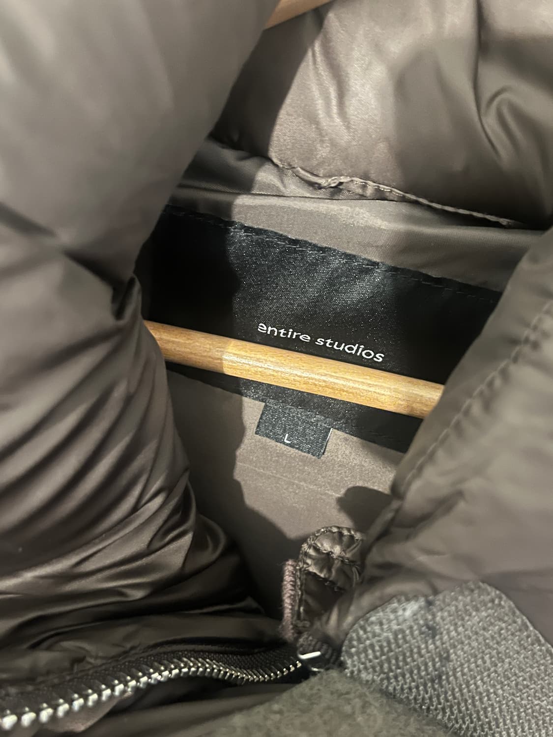 엔타이어 스튜디오 푸퍼패딩 상품이미지3