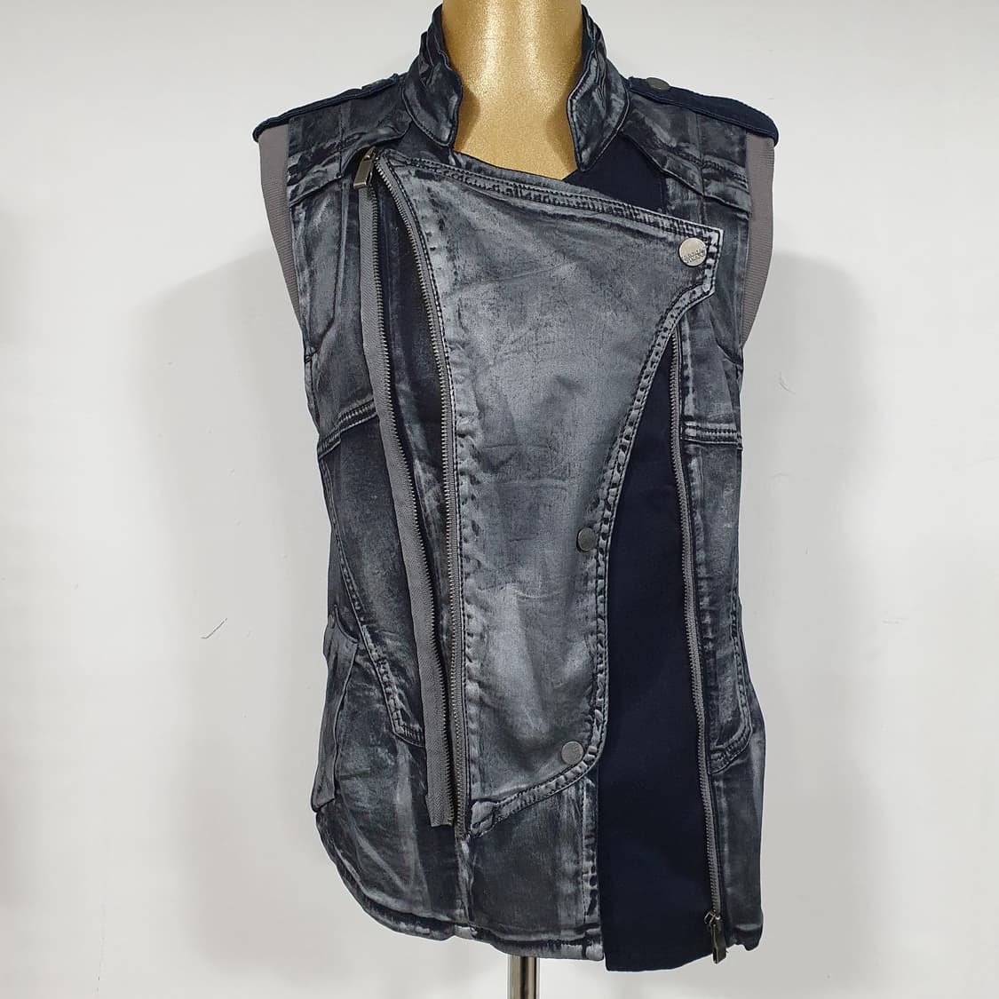 빈티지 y2k 비갸루  테크노 에스테틱 데님 텍스쳐 조끼 상품이미지4