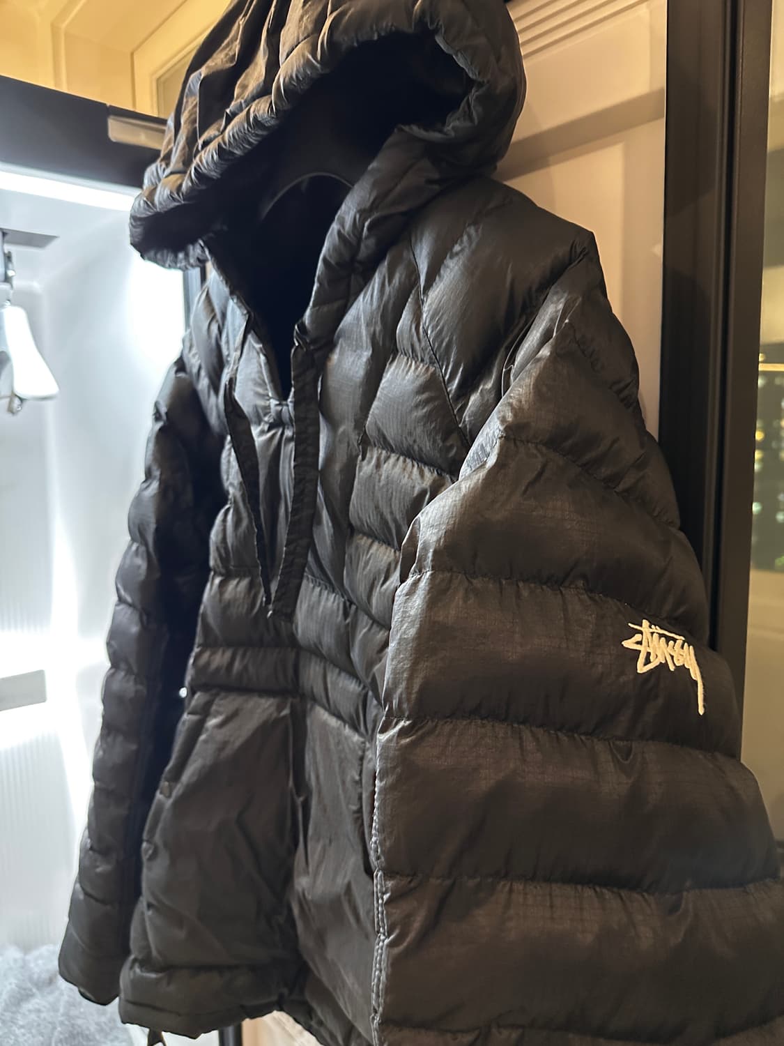 스투시X나이키 인설레이트 풀오버 패딩 상품이미지5