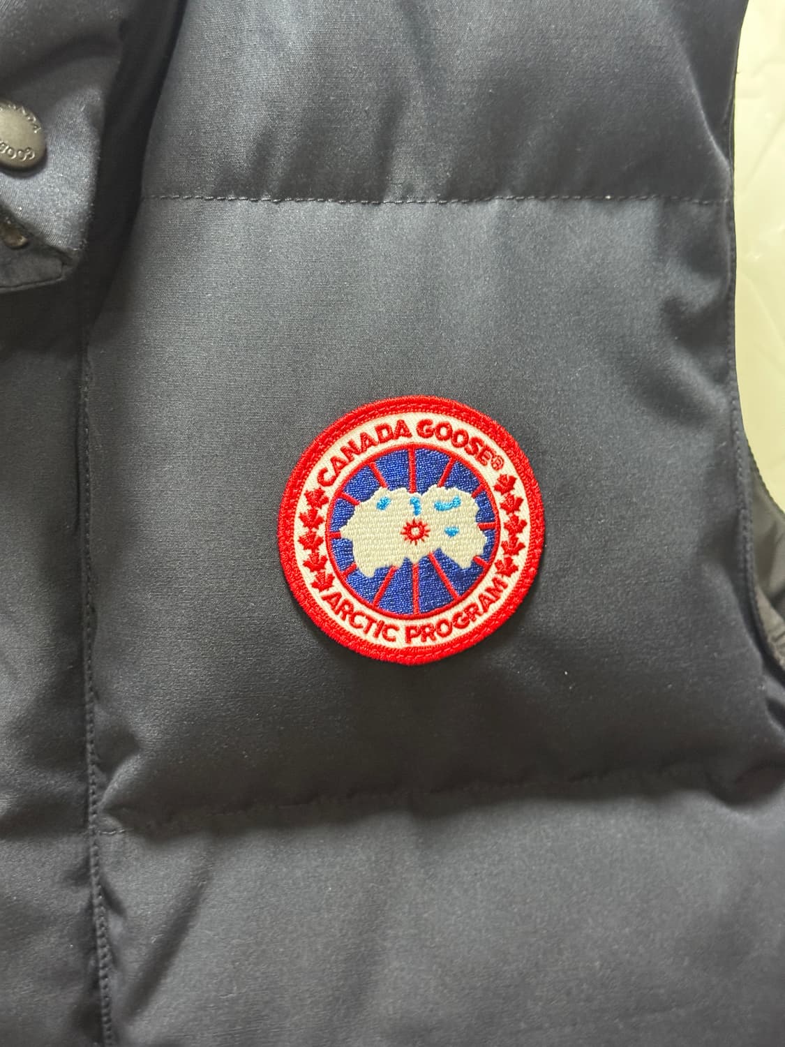 캐나다구스 프리스타일 패딩조끼 m 상품이미지3