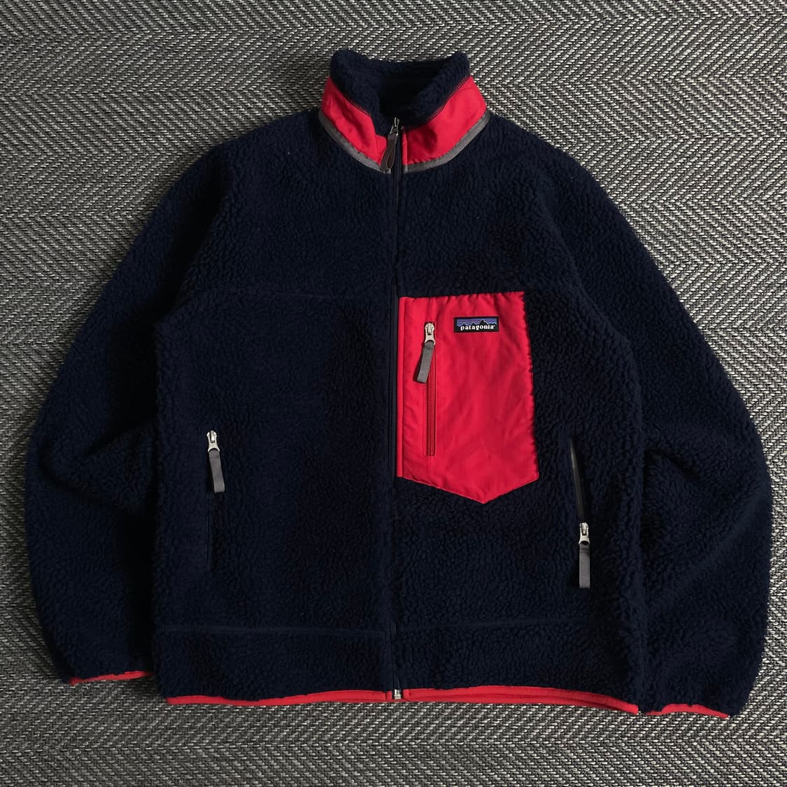 파타고니아 레트로 X 쉐르파 플리스 자켓 네이비y 2980 상품이미지2