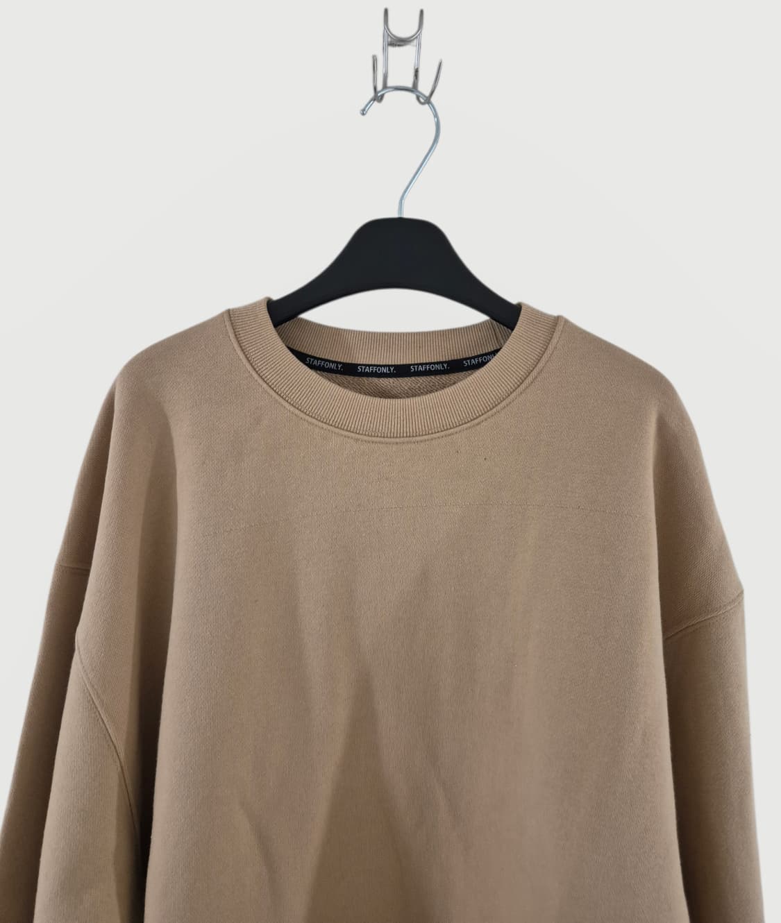 [105]STAFFONLY 맨투맨 오버핏 MEN 상품이미지1