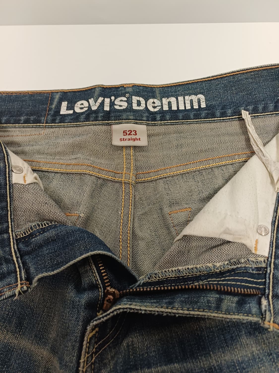 [W30] 리바이스 523 빈티지 황변 워싱 스트레이트(Y2K 아카이브) 상품이미지4