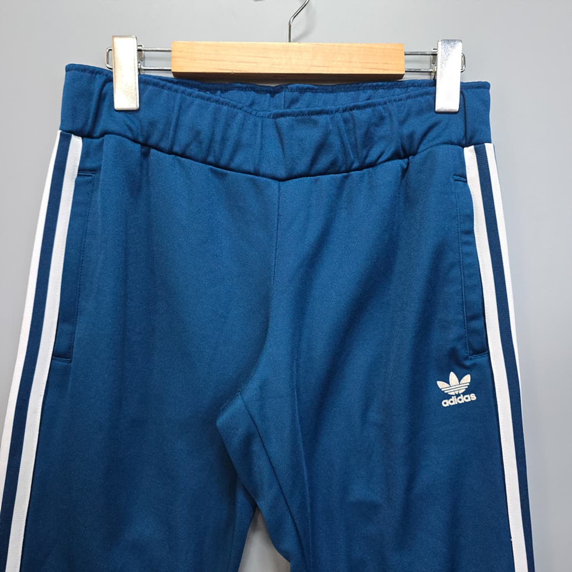 아디다스(adidas) 유로파 트랙팬츠 블루 95 상품이미지2