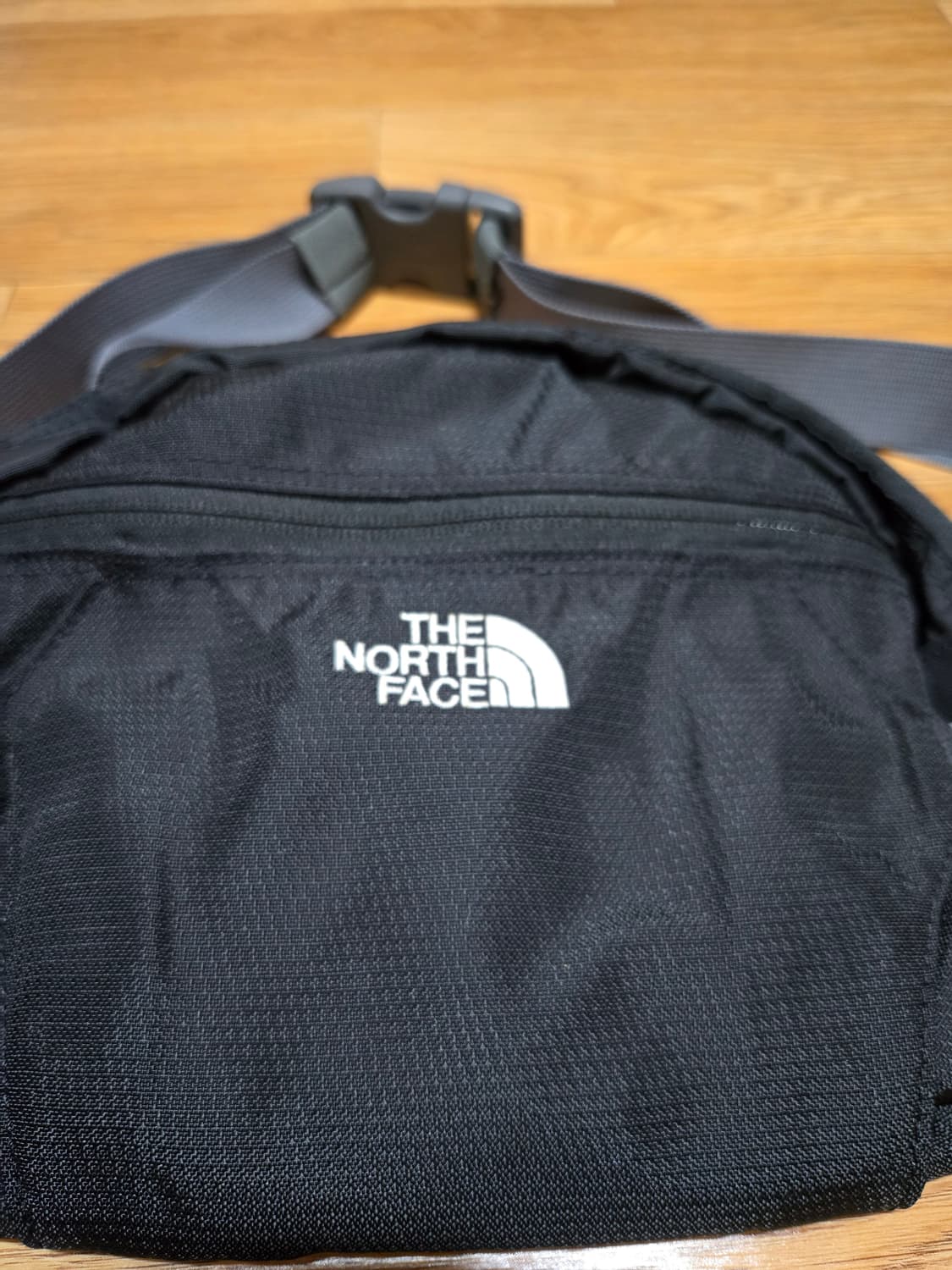 노스페이스 슬링백 힙색 상품이미지2