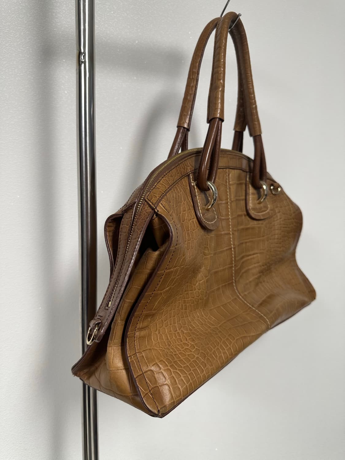 발렌시아가 레더 숄더백 상품이미지4