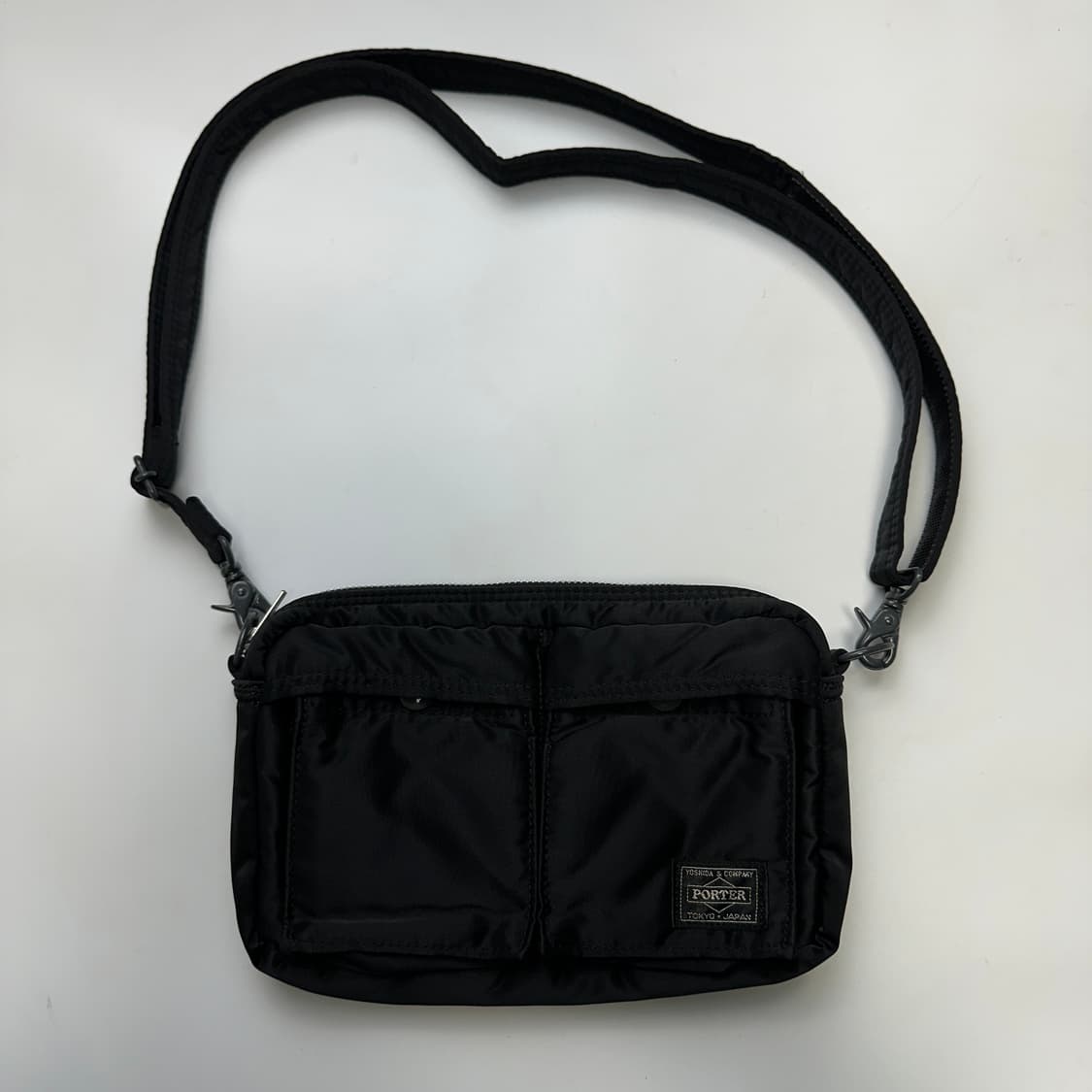 PORTER TANKER SHOULDER BAG 포터 탱커 숄더백 상품이미지1