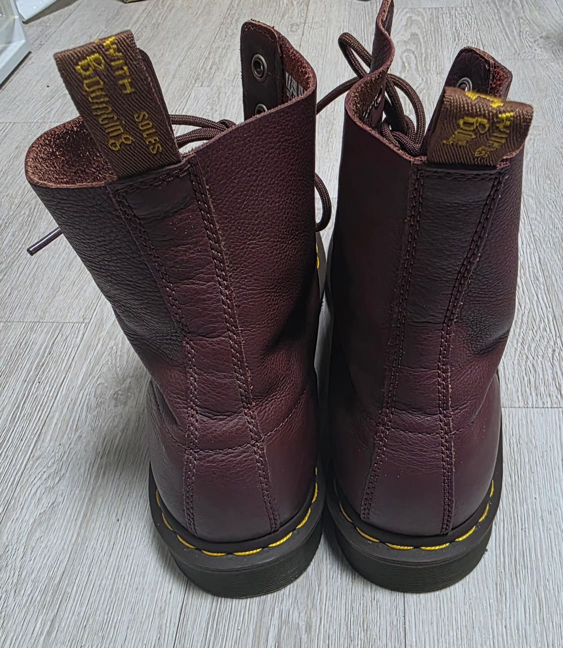 닥터마틴 부츠 체리레드 270 상품이미지8